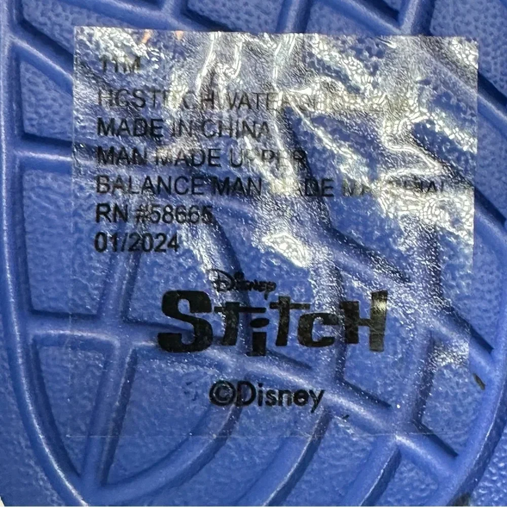 Harper Canyon x Disney Kids' Stitch Water Shoe. Sz: 11